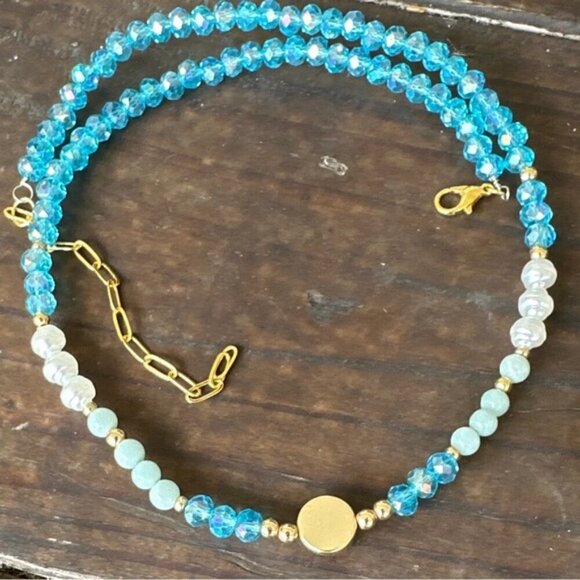 Gemstones and crystals color block dainty short handmade necklace/puka/ - Picture 1 of 3